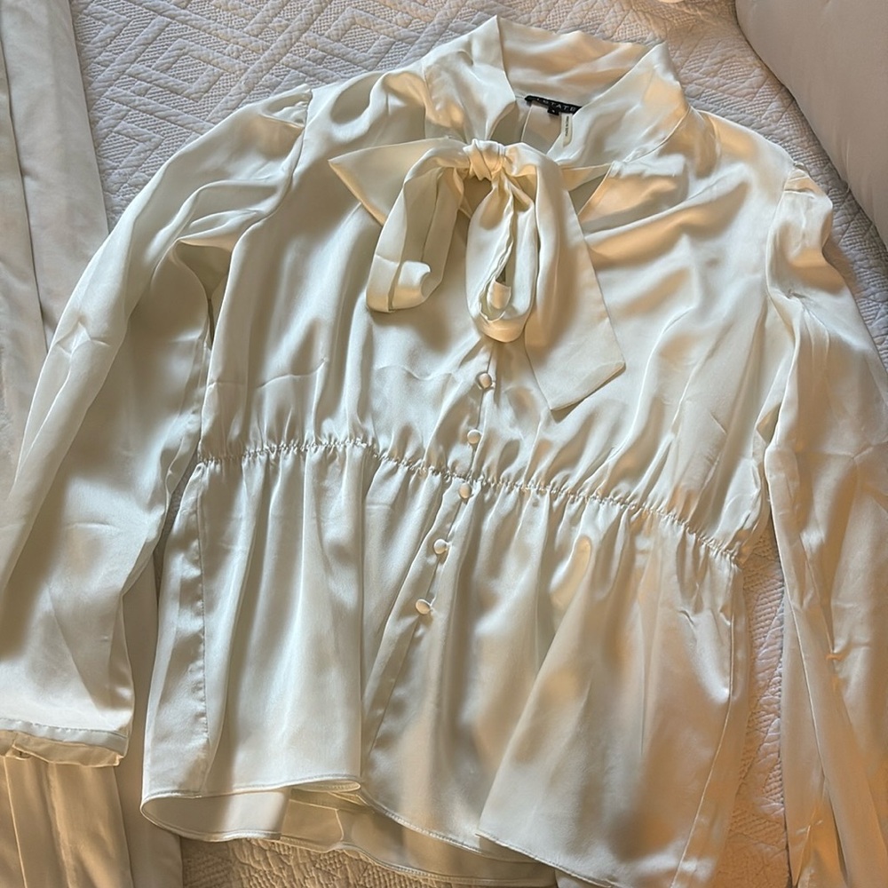 Like new silk blouse